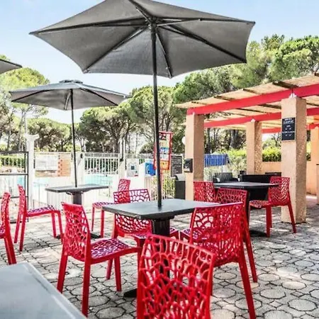 De 3 Pieces En Avec Piscine Saint-Raphael (Var)