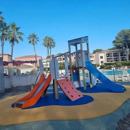 De 3 Pieces En Avec Piscine *